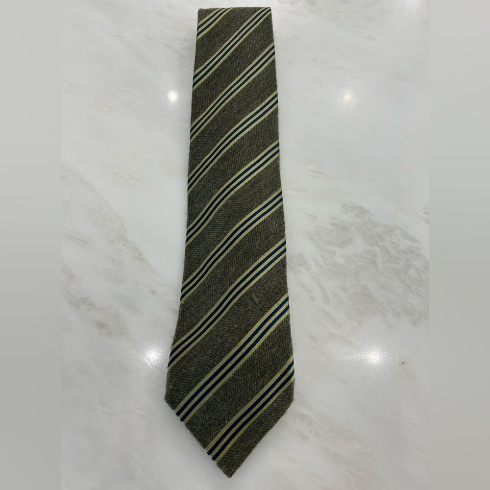 Ermenegildo Zegna tie. Gorgeous and in great condition!